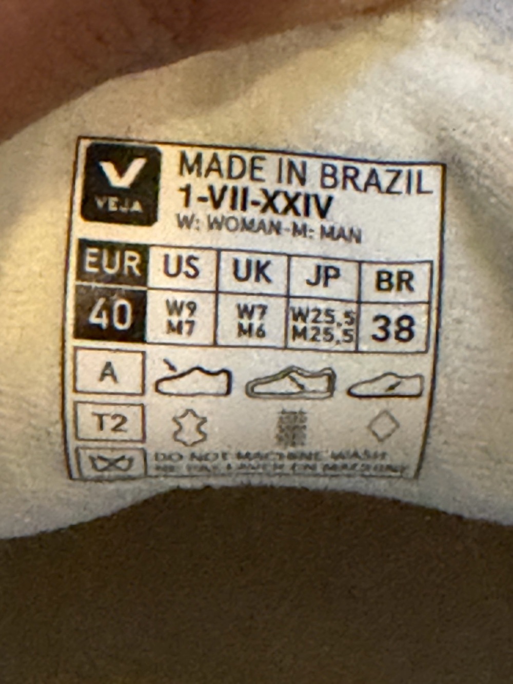🤍💚 Veja V-90 Leather Sneakers – Women’s US 9 / EU 40 - Picture 8 of 8